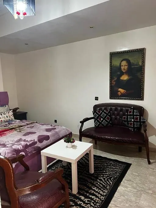 Beautiful Apartment In The City Center Casablanca Maroc